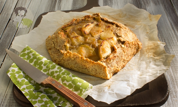 A Girl Worth Saving's Apple Galette